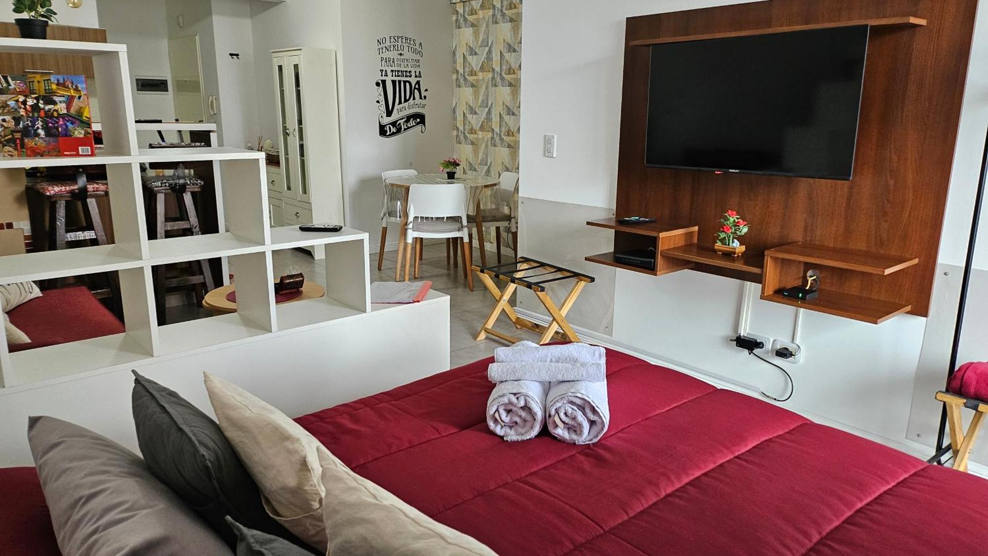 Muy Lindo Y Luminoso Departamento En Apartamento *